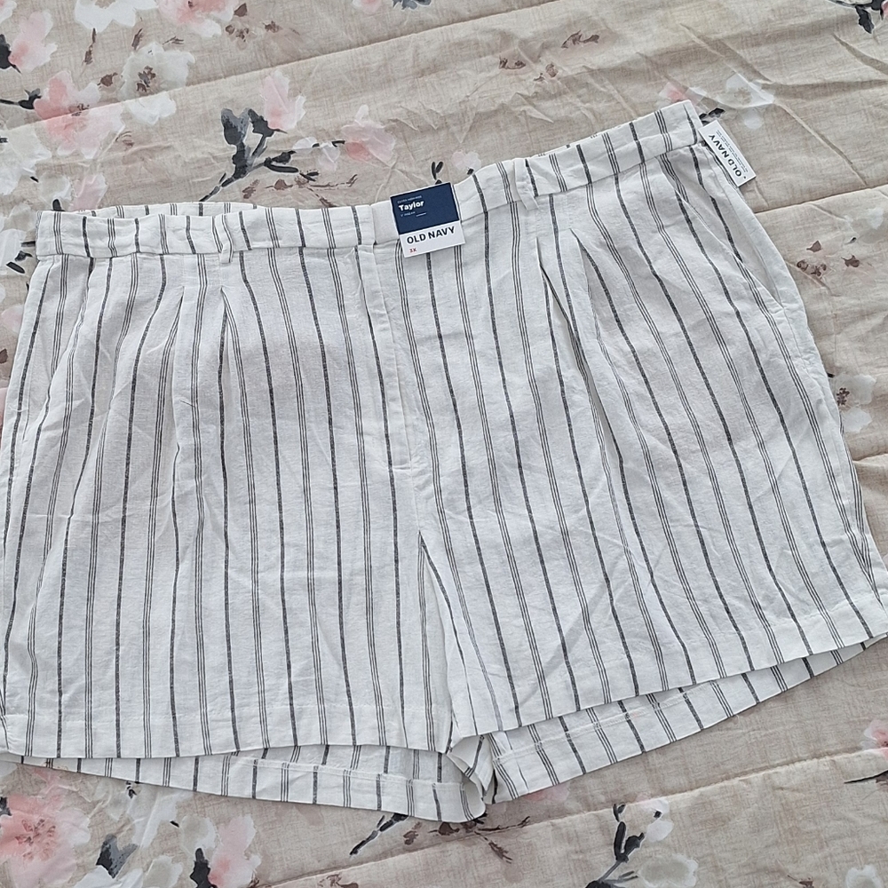 Old Navy Womens 3X White Stripe Extra High-Waisted Linen-Blend Taylor Shorts